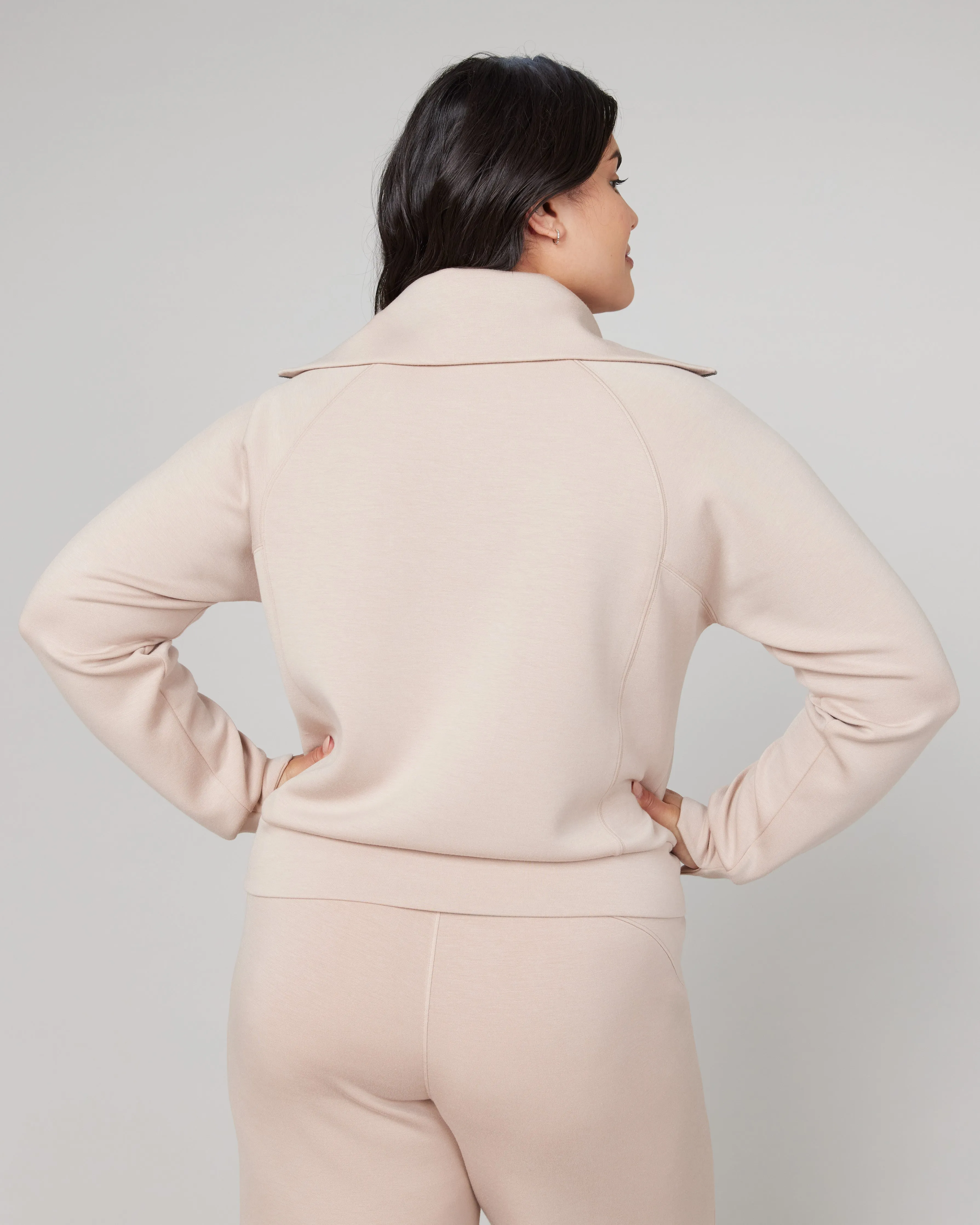 AirEssentials Half Zip