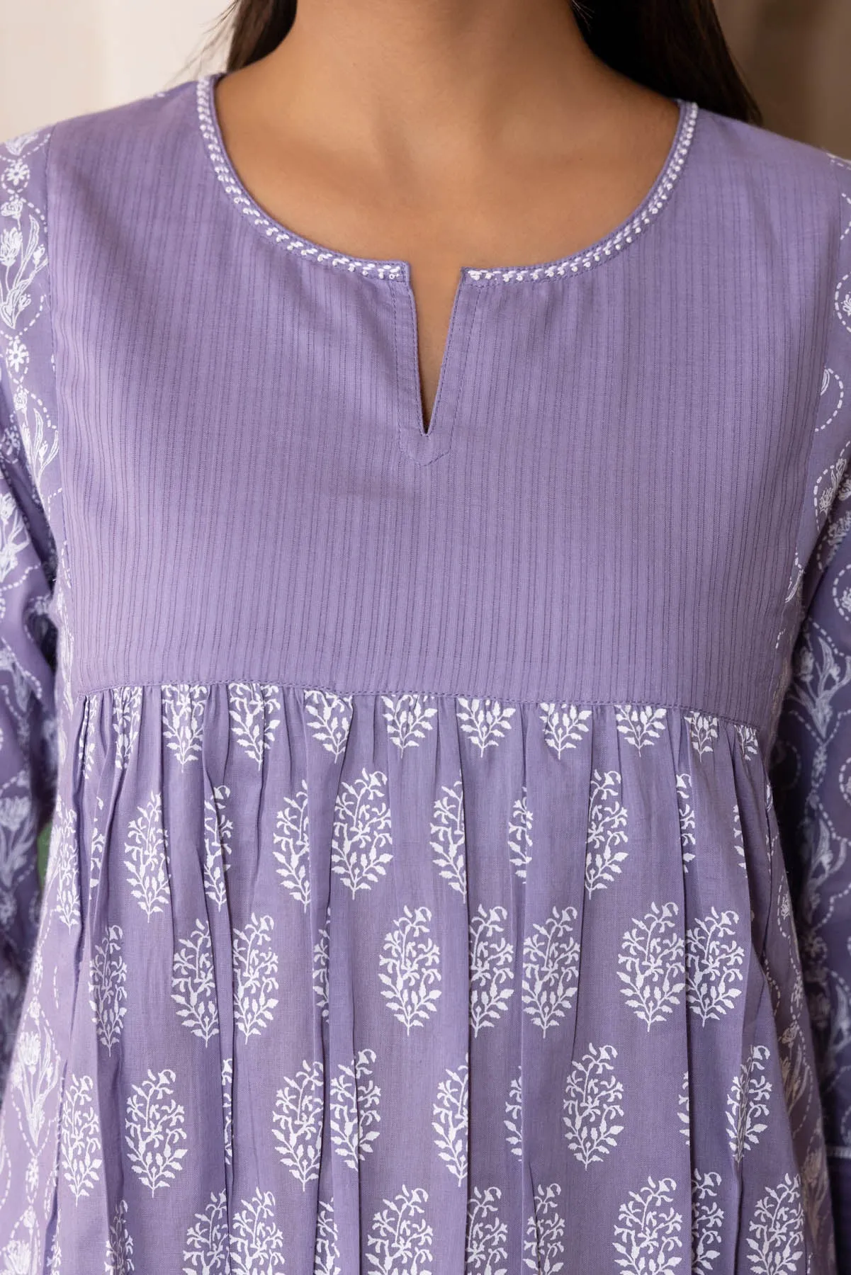 Amrut Chunakhadi Kurta