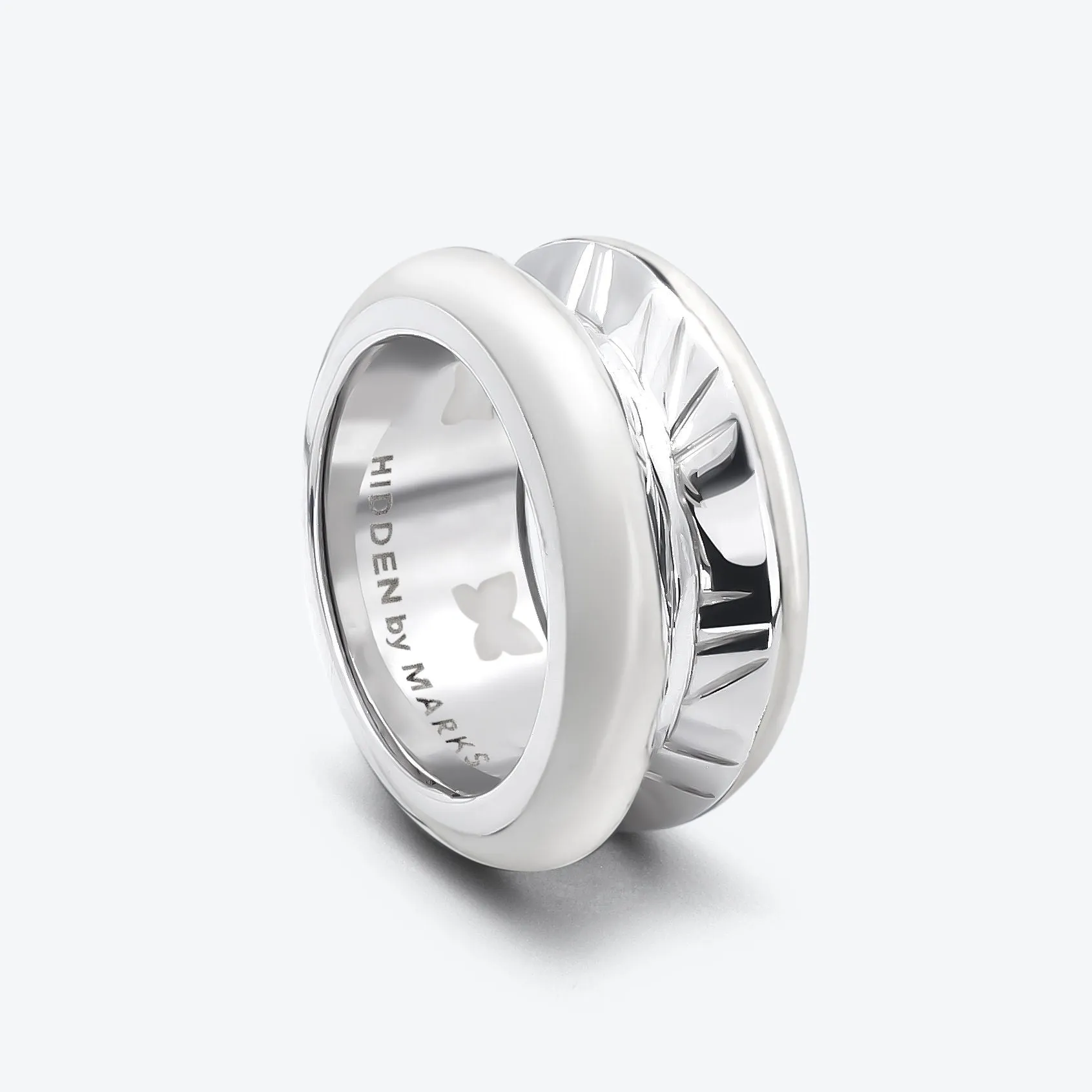 Antarctica 18K Whitegold Ring w. White enamel