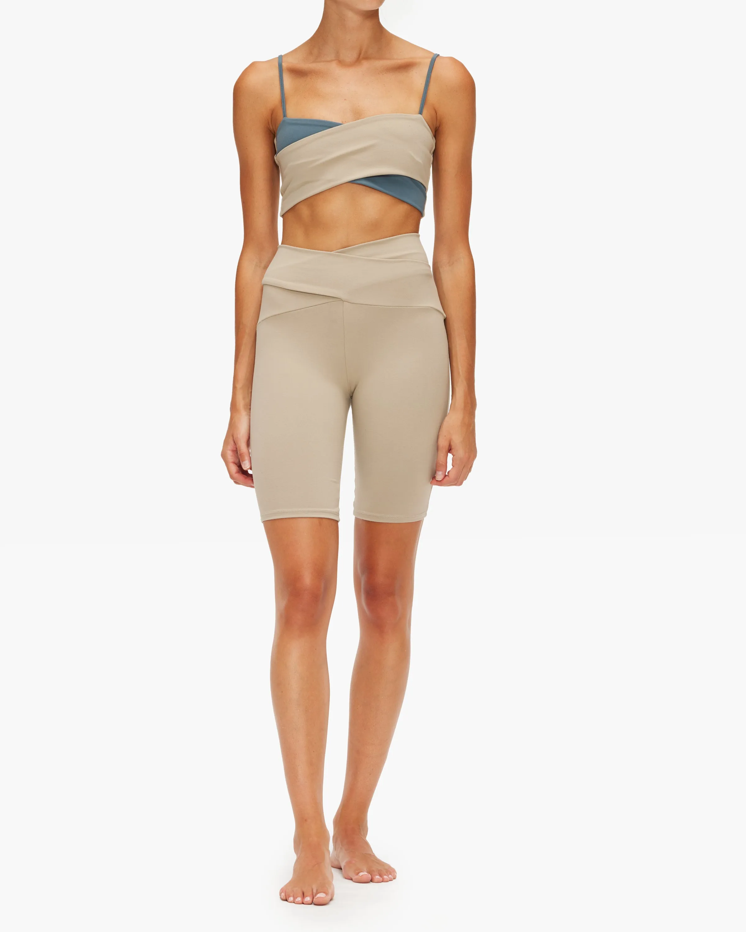 LiveThe Process Orion Short