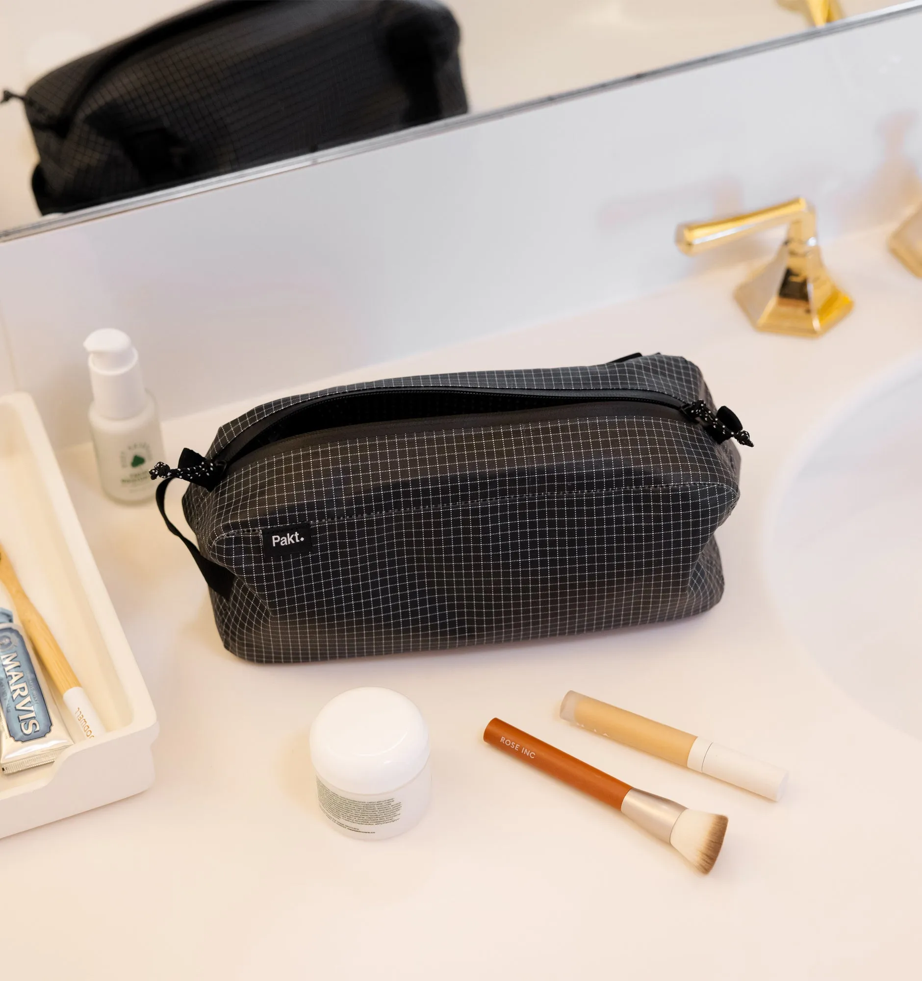 Pakt Clip-in Waterproof Pouch