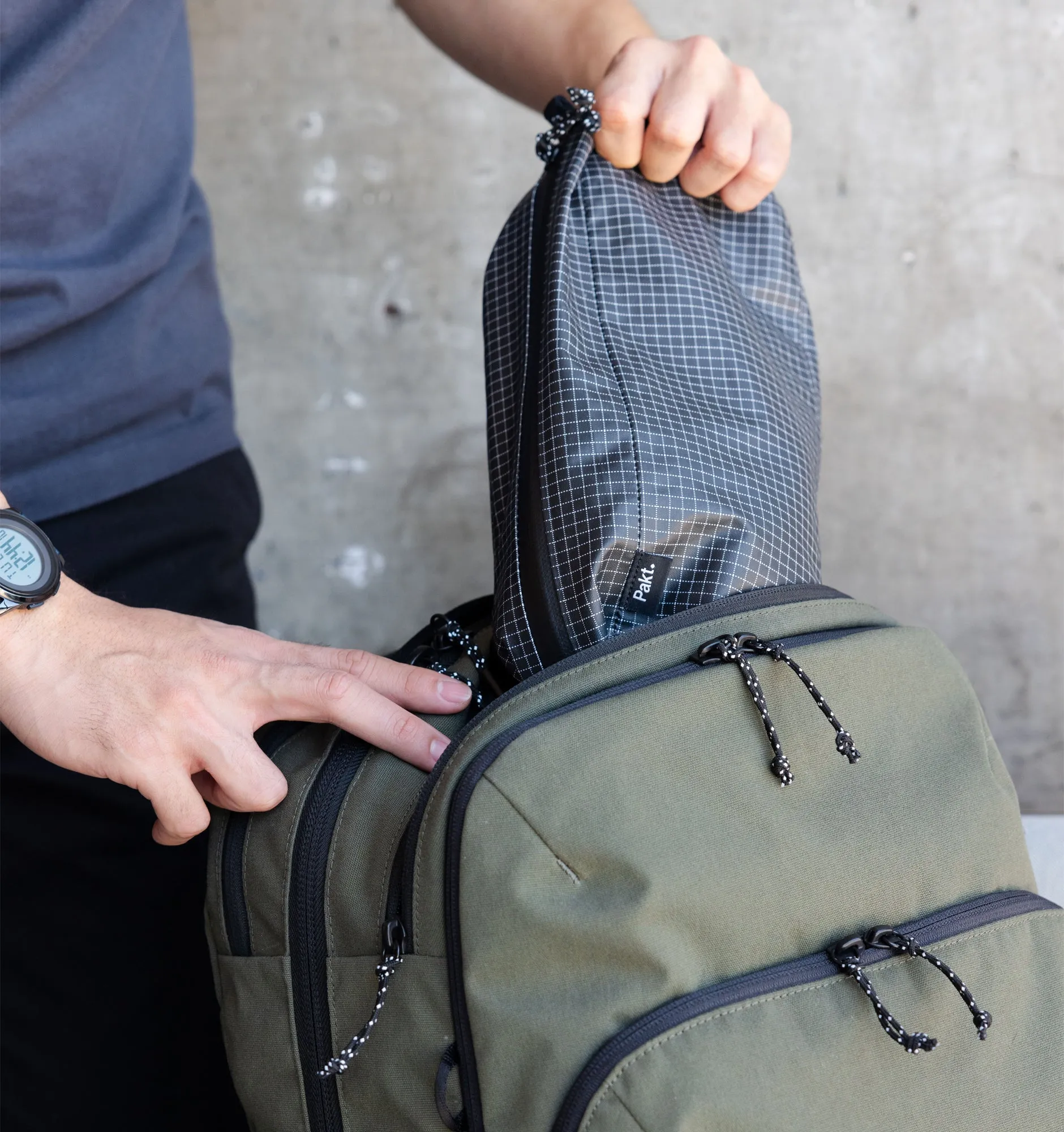 Pakt Clip-in Waterproof Pouch
