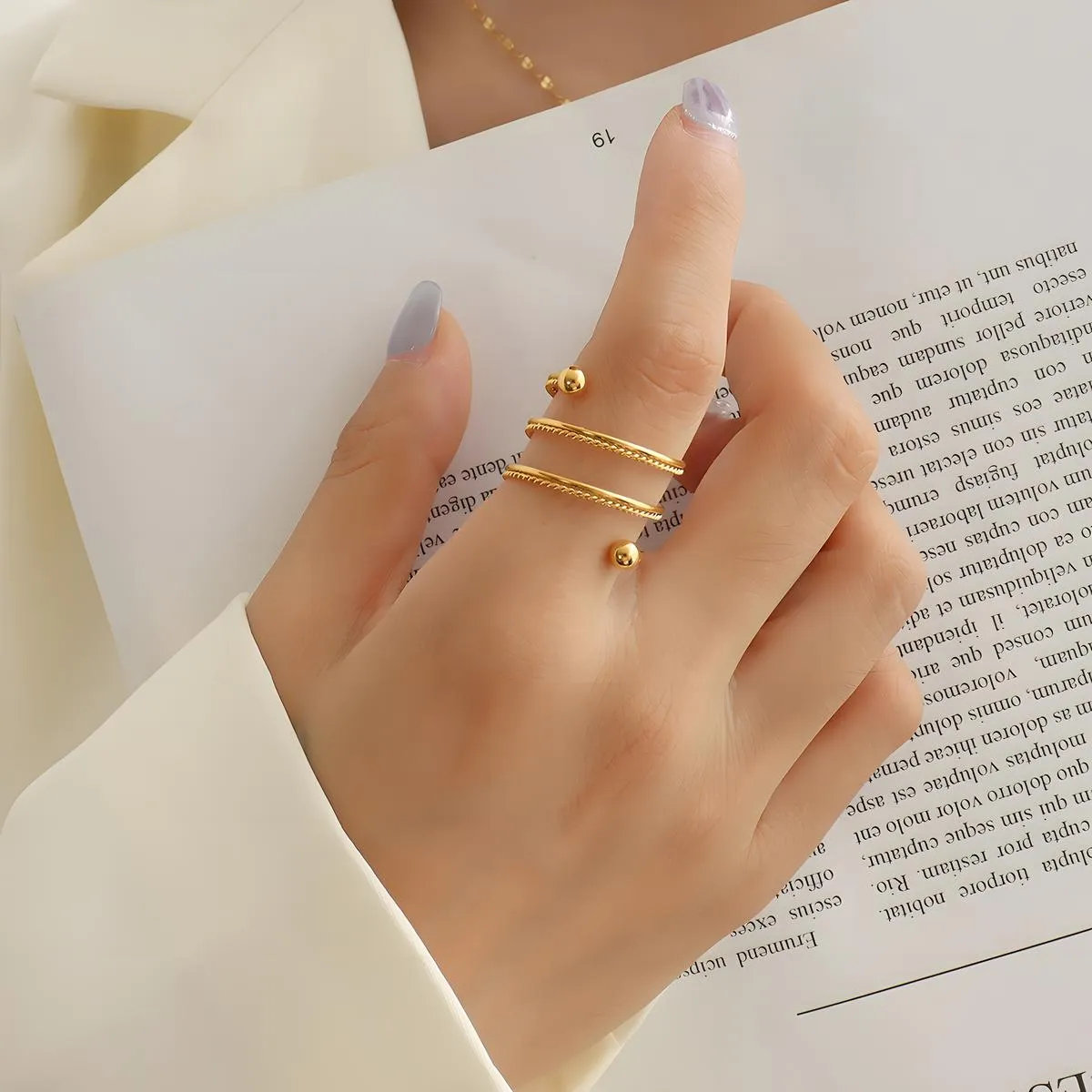 Reriti Intensity 18K gold plated Swirl Spiral Finger Ring