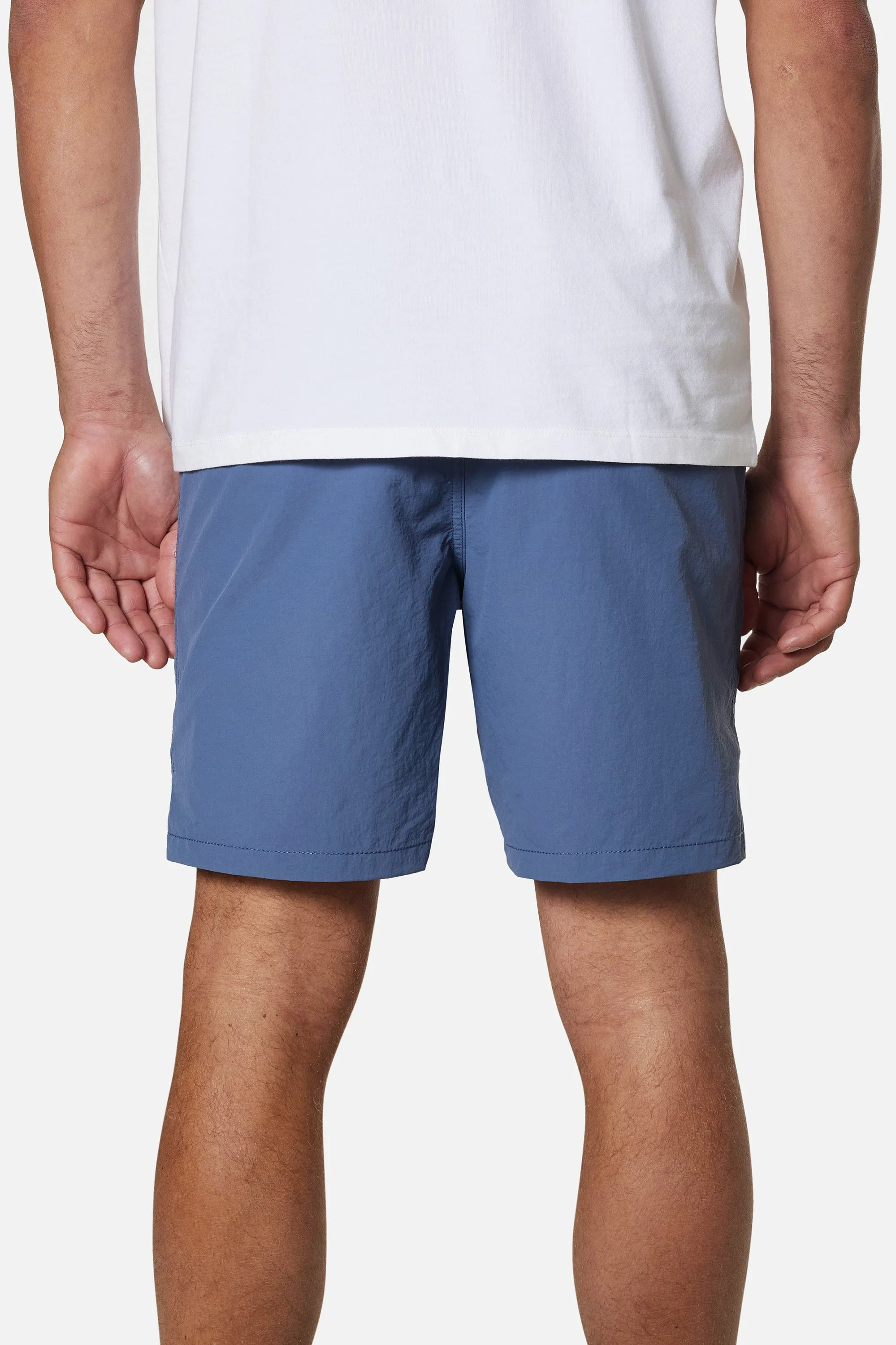 TRAILS NYLON SHORT